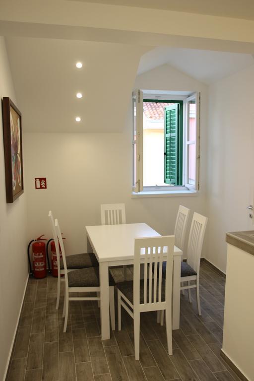 Centar Vodice Apartmani Eksteriør bilde