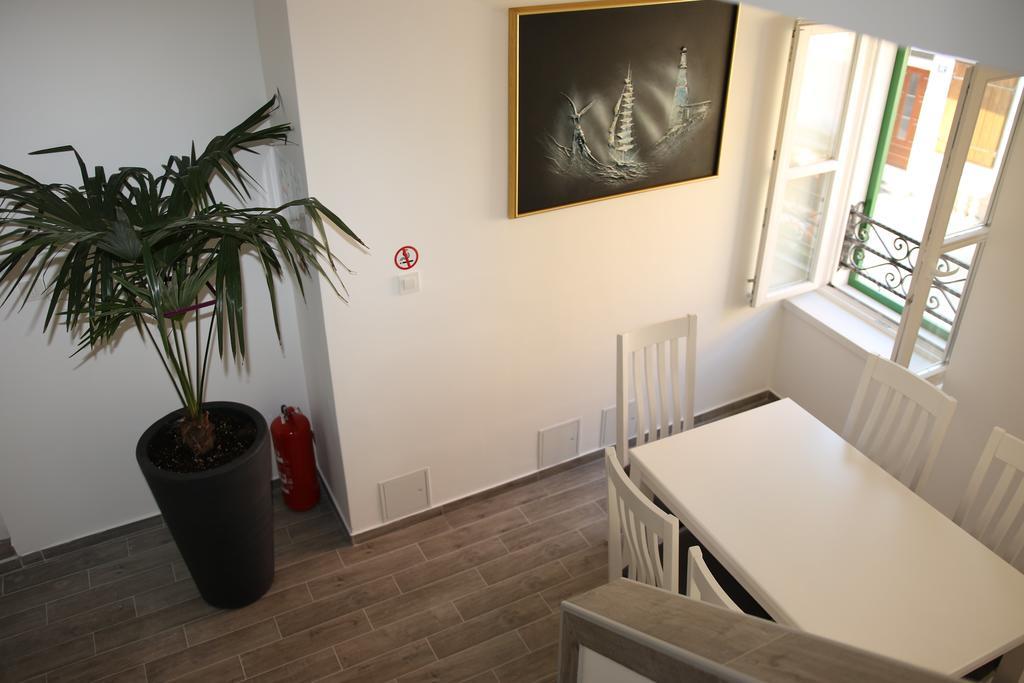 Centar Vodice Apartmani Eksteriør bilde