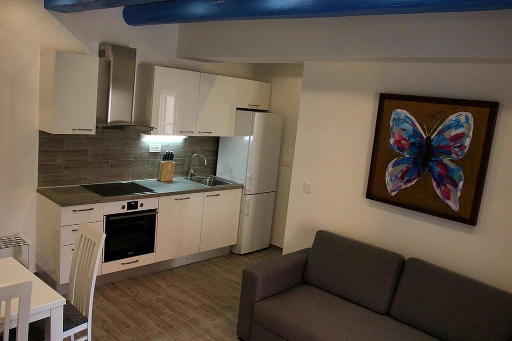 Centar Vodice Apartmani Rom bilde