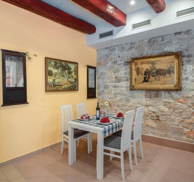 Centar Vodice Apartmani Eksteriør bilde
