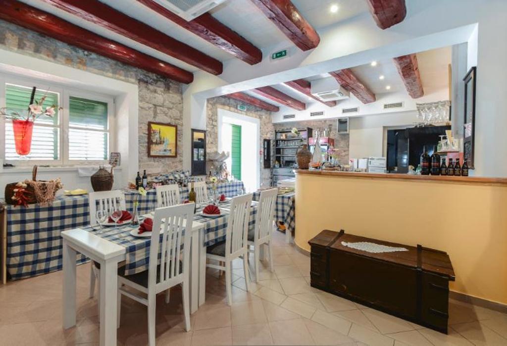 Centar Vodice Apartmani Eksteriør bilde